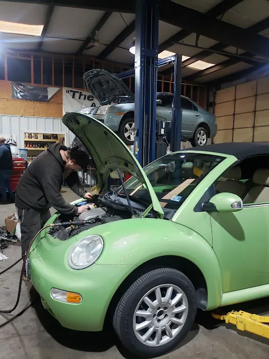 Timbrook Automotive Inc Picture 9