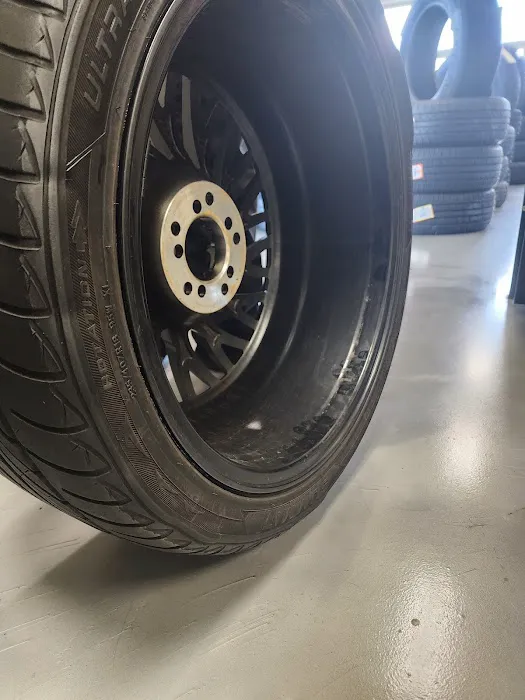 Plaza Tire Service Picture 6