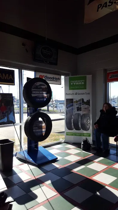Plaza Tire Service Picture 4