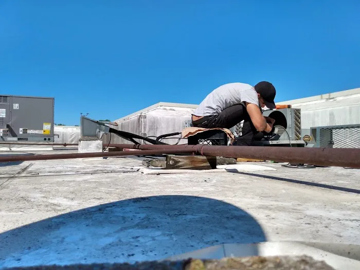 J&E Heating and Cooling, LLC Picture 9