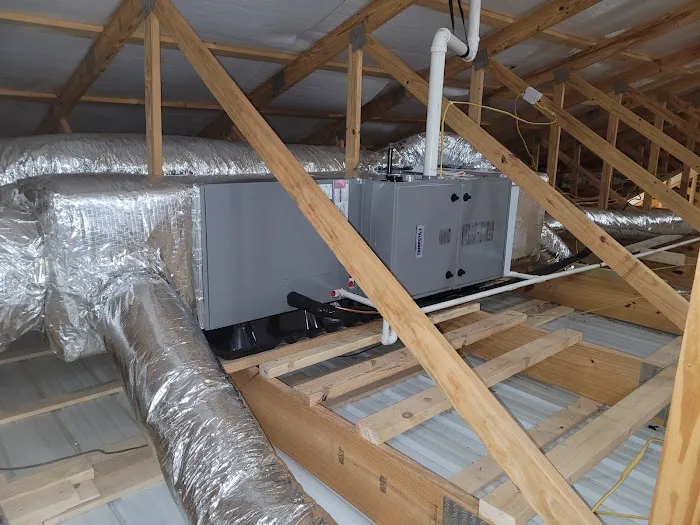 Sumner and Sons Heating and Cooling Picture 3