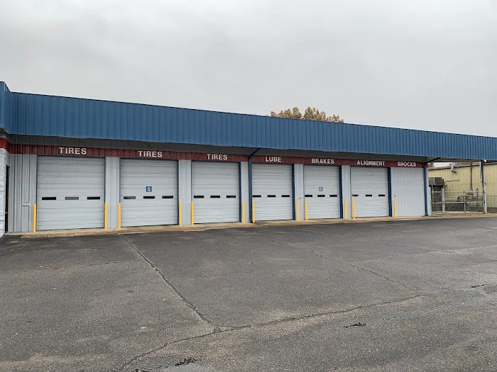 Glass Tire & Muffler Picture 1