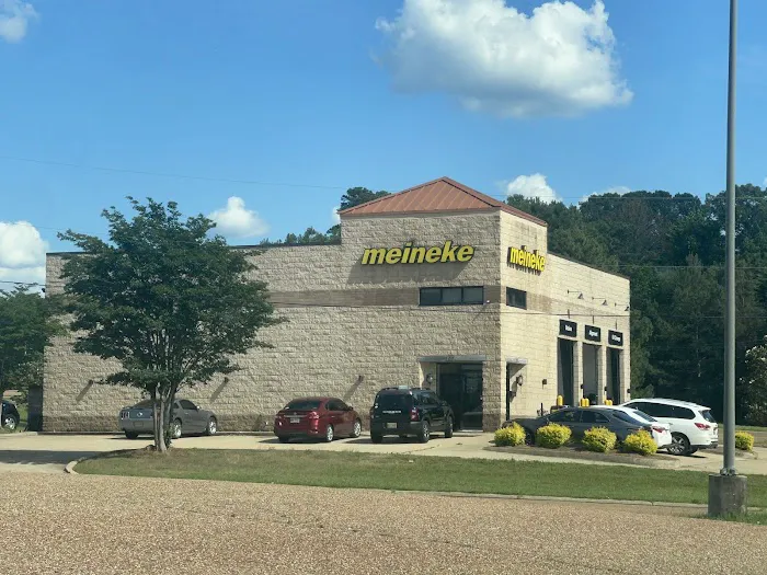 Meineke Car Care Center Picture 1
