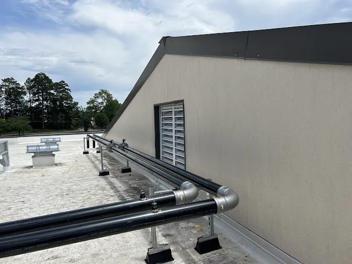 The Service Company Picture 2