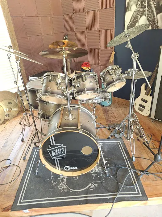 Ed's Automotive AC Repair Picture 1