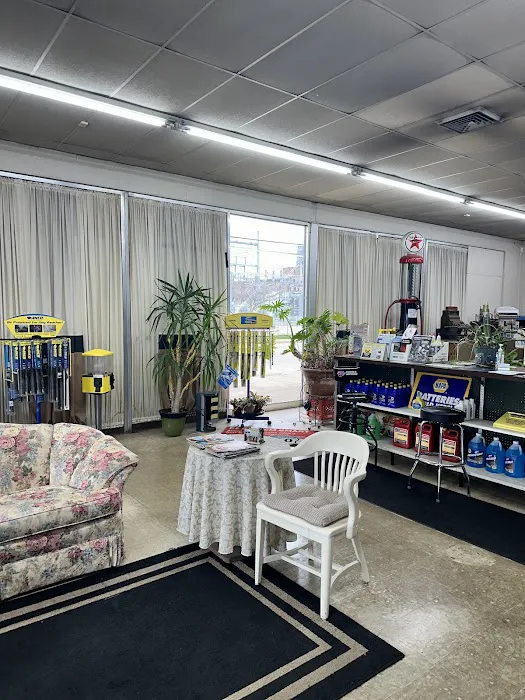 Chris' West Side Auto Service LLC Picture 6