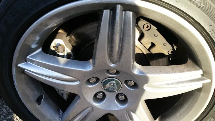 Chris' West Side Auto Service LLC Picture 7