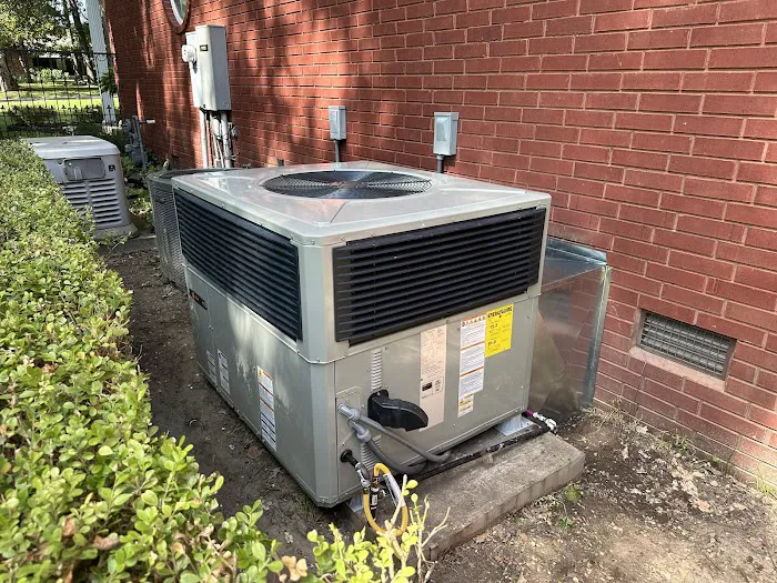 Burke's Heat, Air & Appliance Repair Picture 1