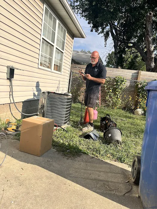 Divine Services LLC Picture 1