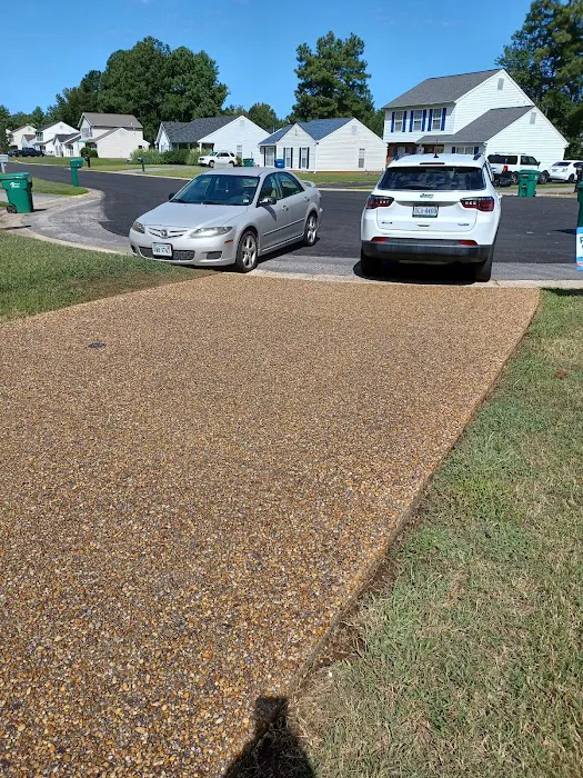 Woodfin - Your Home Team Picture 2