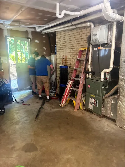 Riverside Heating and Air Conditioning Picture 2