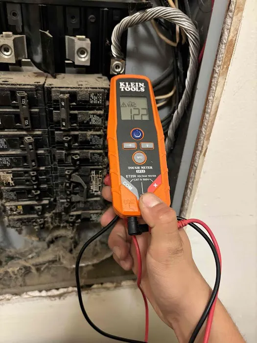 Gault Electric LLC Picture 9