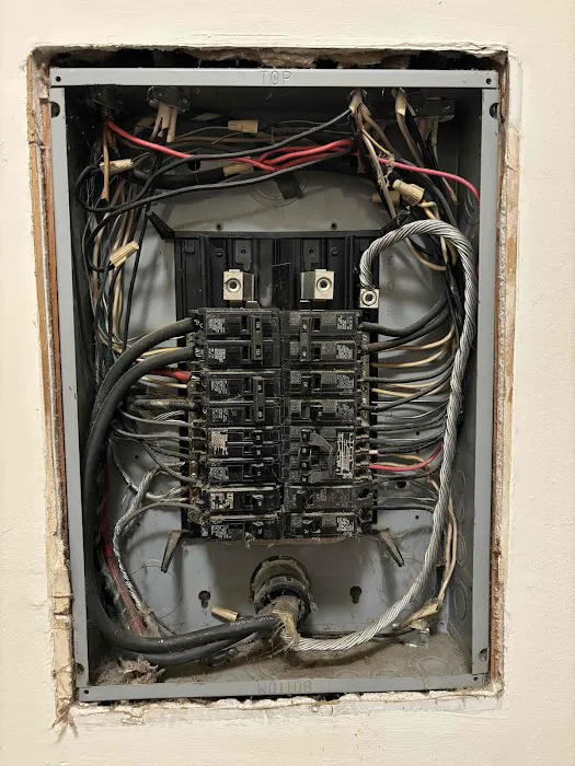 Gault Electric LLC Picture 5