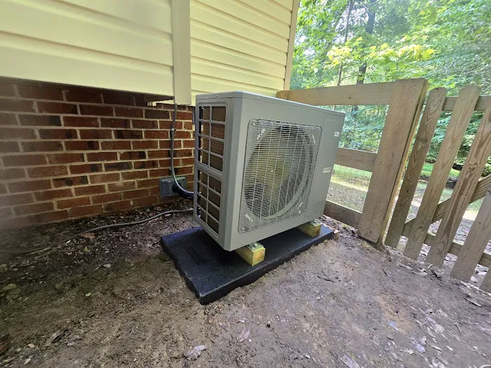 Richmond Heating and Air Services Picture 4