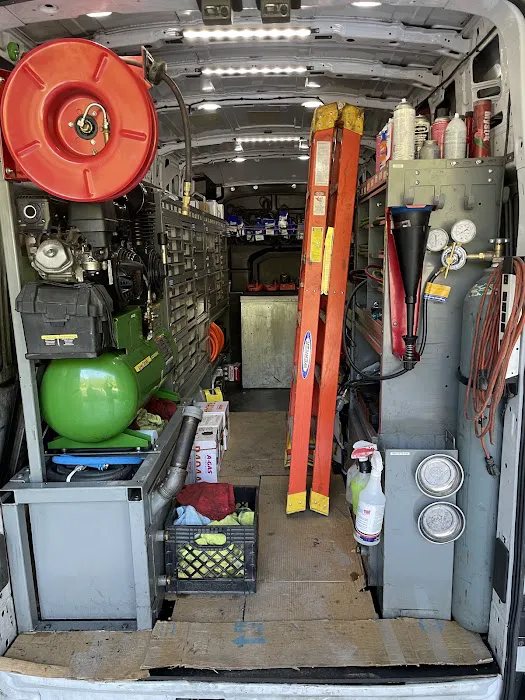 Mobile Reefer & AC Repair Picture 2