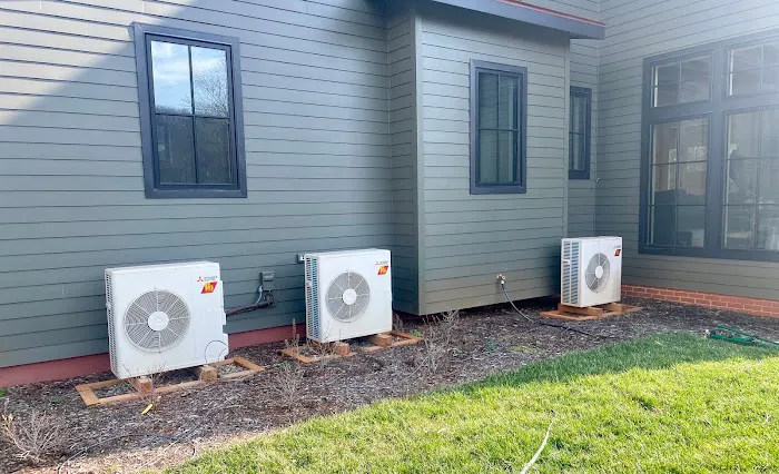 The Comfort Squad Picture 6