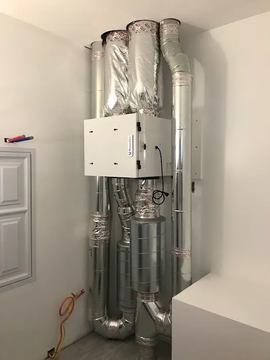 The Comfort Squad Picture 7