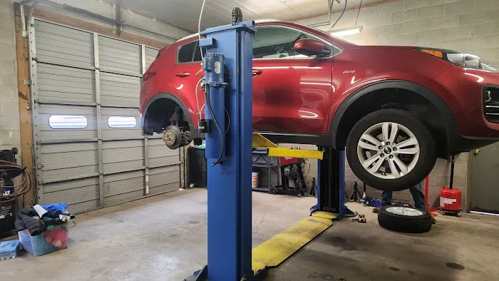 DHD Auto Repair & Services LLC Picture 7