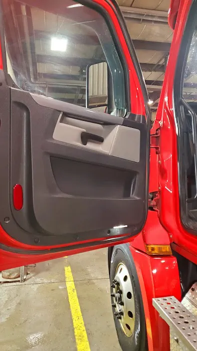 DHD Auto Repair & Services LLC Picture 5