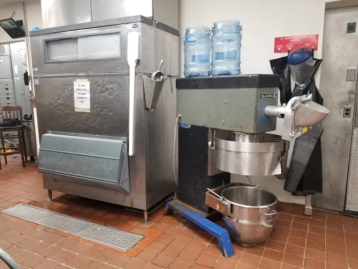 AQS Restaurant Equipment Repair Picture 4