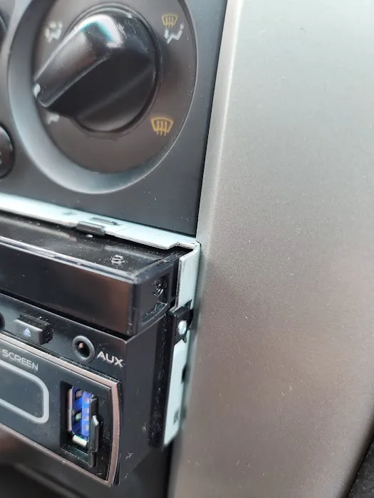 A C Audio-Video Picture 3