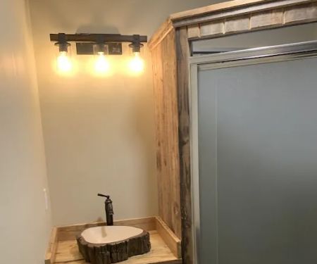 DC RESIDENTIAL SERVICES LLC