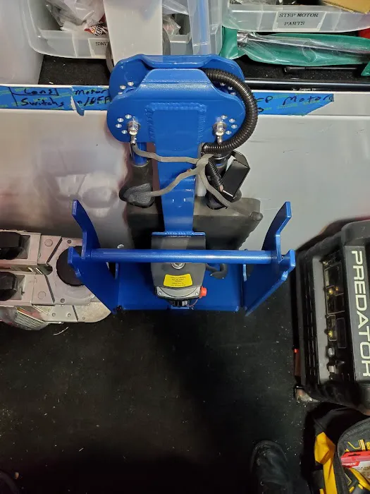 The Pick Me Up RV AC Lift Picture 4