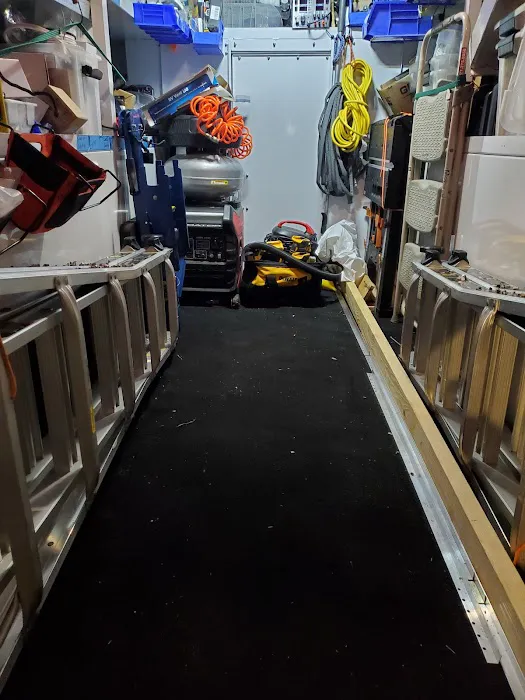 The Pick Me Up RV AC Lift Picture 1