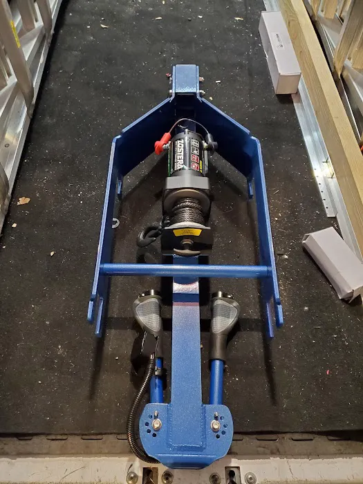 The Pick Me Up RV AC Lift Picture 9