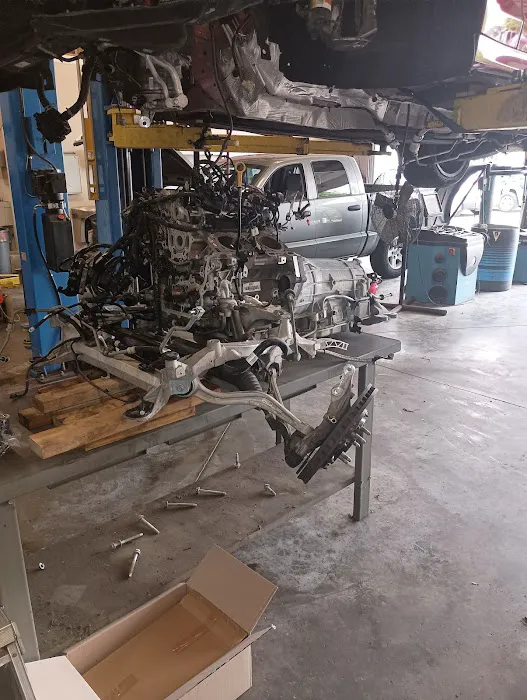 Executive Automotive Repair/B & L AUTO REPAIR Picture 8