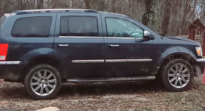 Executive Automotive Repair/B & L AUTO REPAIR Picture 2