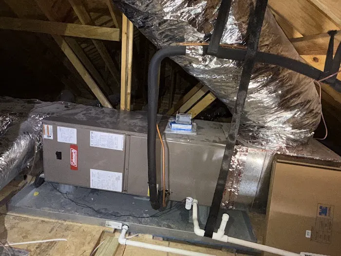 Redline Heating & Cooling Picture 4