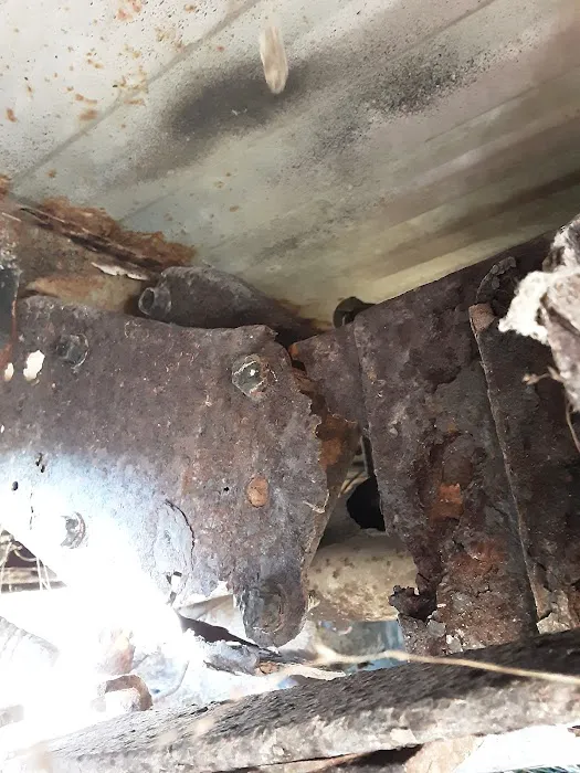 T&A Automotive Repair Picture 1