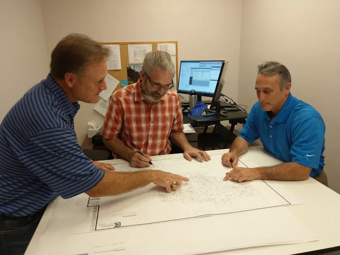 Hobbs & Associates Picture 4