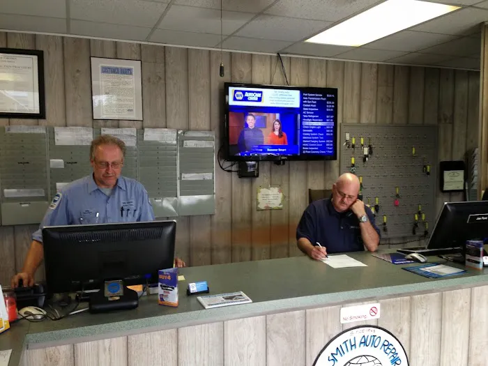 Bill Smith's Auto & Air Picture 8