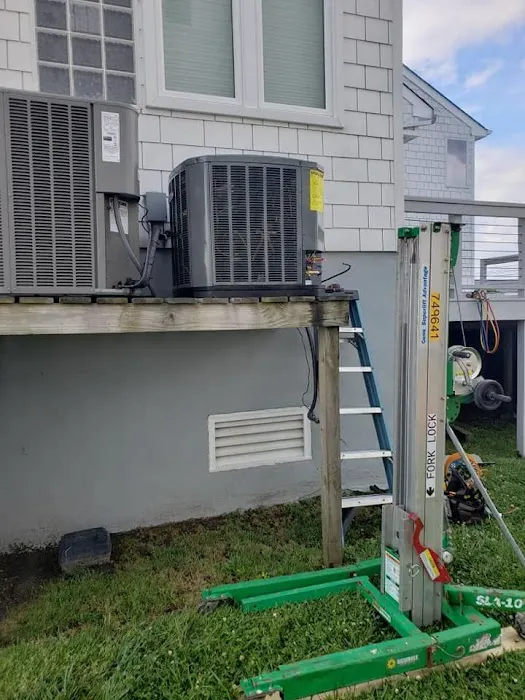 Deal's Heating & Cooling Picture 4