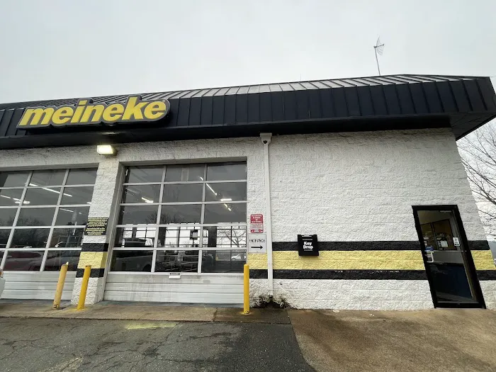 Meineke Car Care Center Picture 5