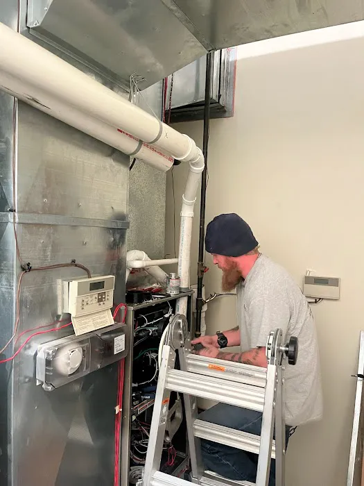 Hubbs Heating & Air Picture 10