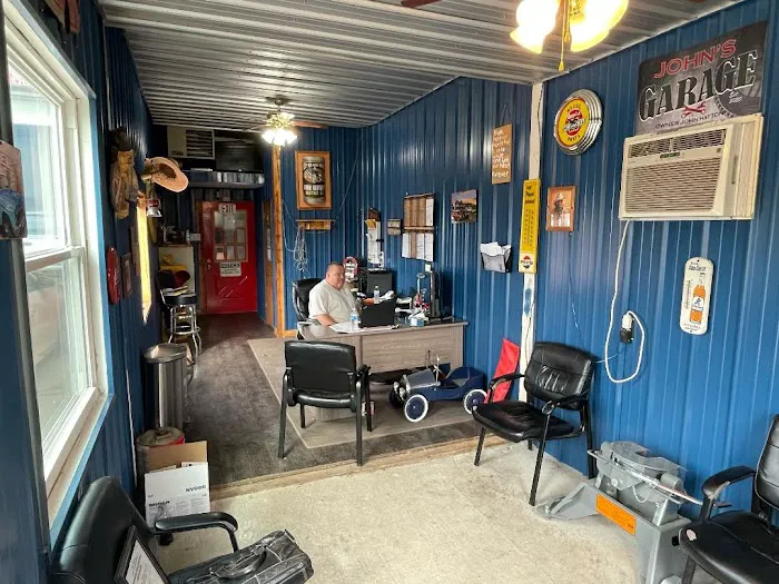 John's Auto Repair Picture 5