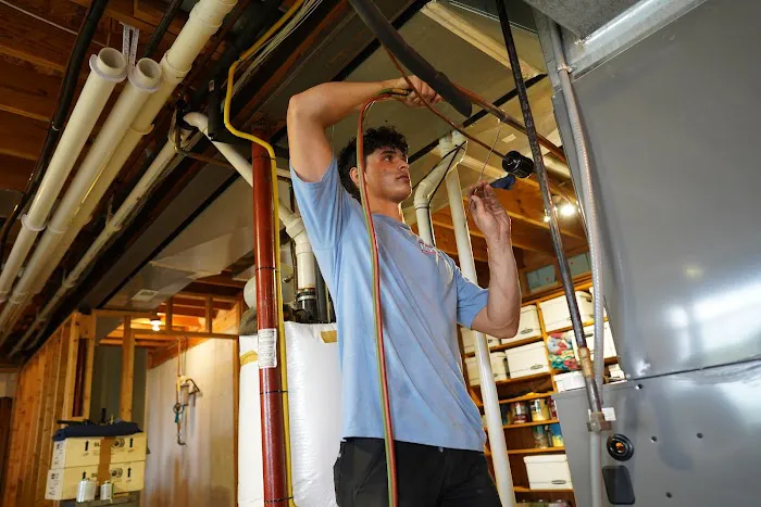 Howe Heating & Cooling Picture 5