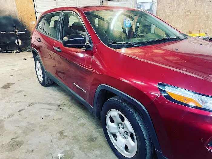 Freeman Auto Service LLC Picture 7