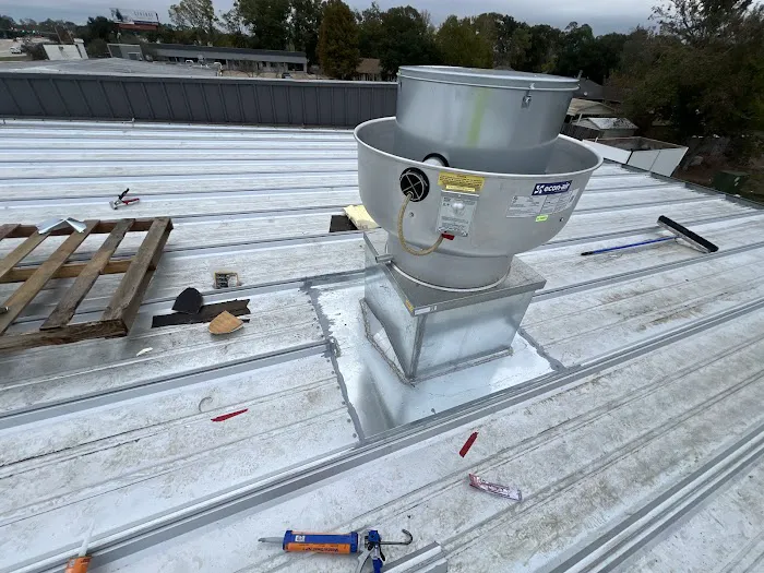 Glenn Baker's Heating & Air Conditioning Picture 9