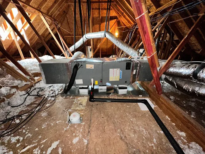 Adapt Concepts - Air Conditioning & Heating Picture 3