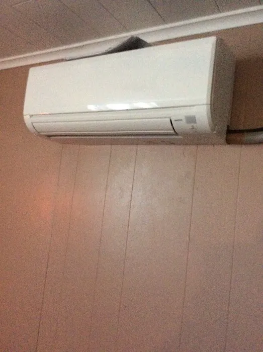 Webb's Heating & Air Conditioning Picture 6