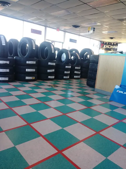 Plaza Tire Service Picture 9