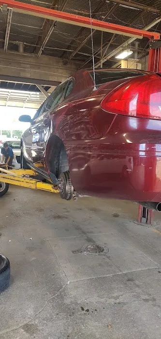 Charlie's Tire Center - Jackson Picture 4