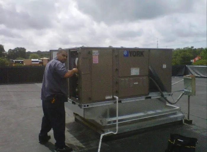 Dan's Heating AC & Refrigeration Inc Picture 8