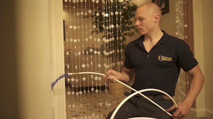 Lowe's Air Duct Cleaning Picture 8