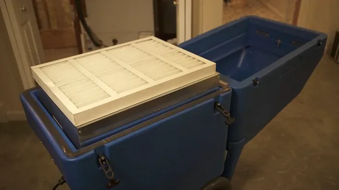 Lowe's Air Duct Cleaning Picture 4