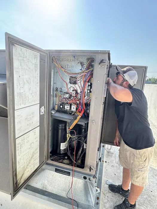 T. Elliott Heating and Air Picture 3